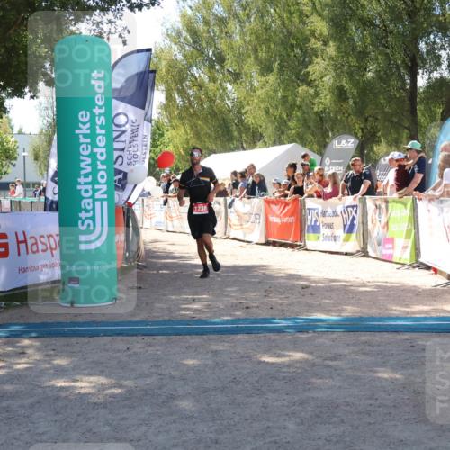 07.09.2025 - 19. Norderstedt Triathlon Zöllner http://msf.ph/oto/8785500 07.09.2025 13:16:55 Ziel 1238 meine-sportfotos.de