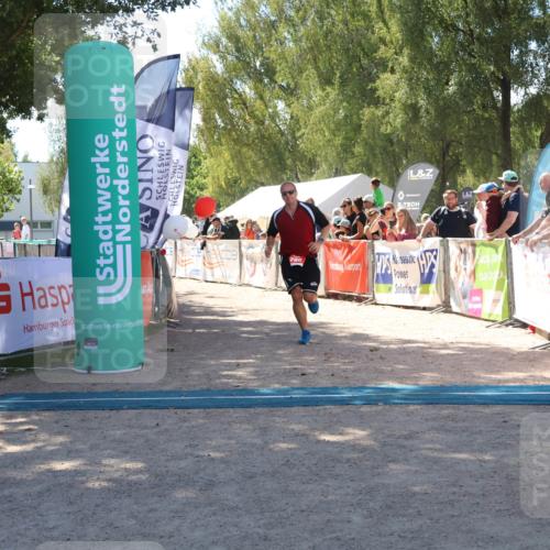 07.09.2025 - 19. Norderstedt Triathlon Zöllner http://msf.ph/oto/8785538 07.09.2025 13:17:07 Ziel 786 meine-sportfotos.de