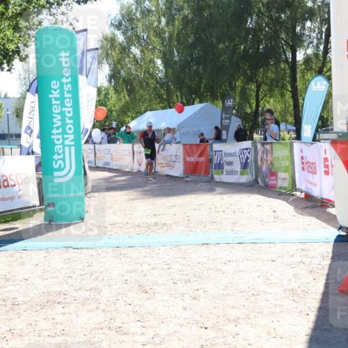 07.09.2025 - 19. Norderstedt Triathlon Zöllner http://msf.ph/oto/8785544 07.09.2025 15:31:53 Ziel 971 meine-sportfotos.de