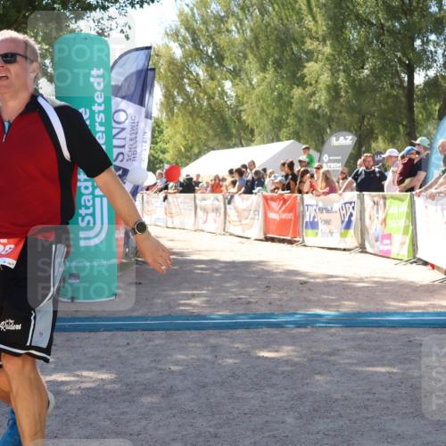 07.09.2025 - 19. Norderstedt Triathlon Zöllner http://msf.ph/oto/8785559 07.09.2025 13:17:10 Ziel 786 meine-sportfotos.de