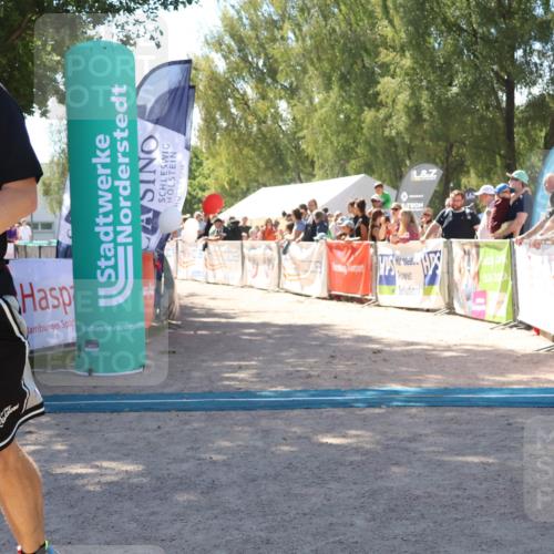 07.09.2025 - 19. Norderstedt Triathlon Zöllner http://msf.ph/oto/8785561 07.09.2025 13:17:10 Ziel 786 meine-sportfotos.de