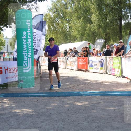 07.09.2025 - 19. Norderstedt Triathlon Zöllner http://msf.ph/oto/8785582 07.09.2025 13:17:18 Ziel 1283 meine-sportfotos.de