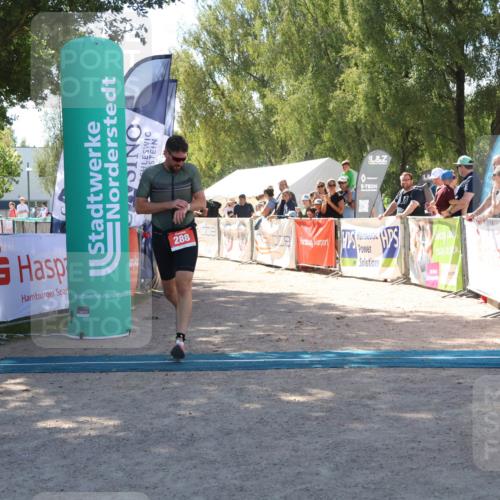 07.09.2025 - 19. Norderstedt Triathlon Zöllner http://msf.ph/oto/8785599 07.09.2025 13:17:48 Ziel 288 meine-sportfotos.de