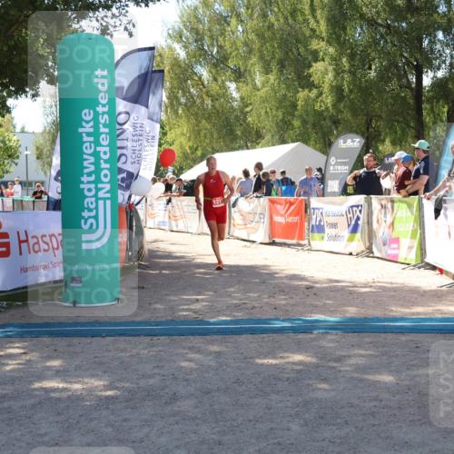 07.09.2025 - 19. Norderstedt Triathlon Zöllner http://msf.ph/oto/8785619 07.09.2025 13:18:19 Ziel 1216 meine-sportfotos.de