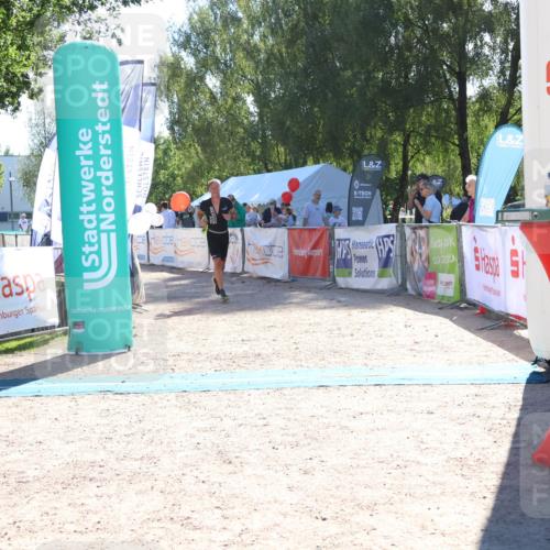 07.09.2025 - 19. Norderstedt Triathlon Zöllner http://msf.ph/oto/8785637 07.09.2025 15:32:33 Ziel 989 meine-sportfotos.de