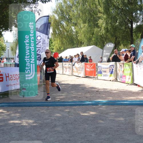 07.09.2025 - 19. Norderstedt Triathlon Zöllner http://msf.ph/oto/8785649 07.09.2025 13:18:27 Ziel 239 meine-sportfotos.de