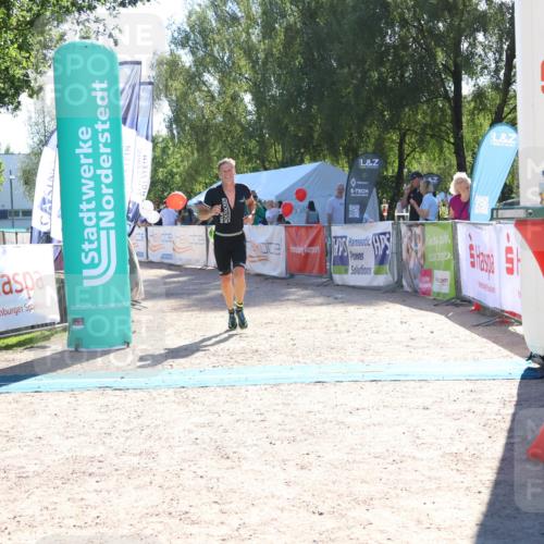 07.09.2025 - 19. Norderstedt Triathlon Zöllner http://msf.ph/oto/8785663 07.09.2025 15:32:35 Ziel 989 meine-sportfotos.de