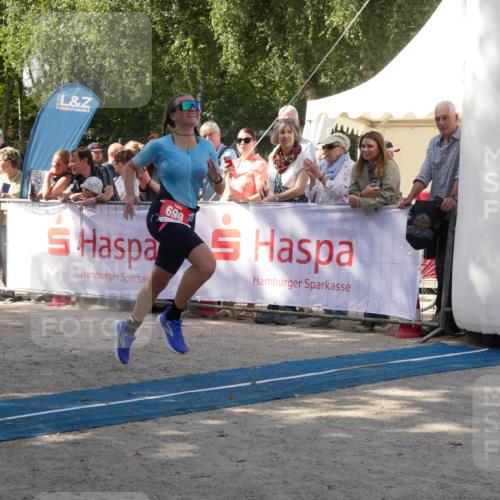 07.09.2025 - 19. Norderstedt Triathlon Zöllner http://msf.ph/oto/8785689 07.09.2025 12:49:35 Ziel 699 meine-sportfotos.de