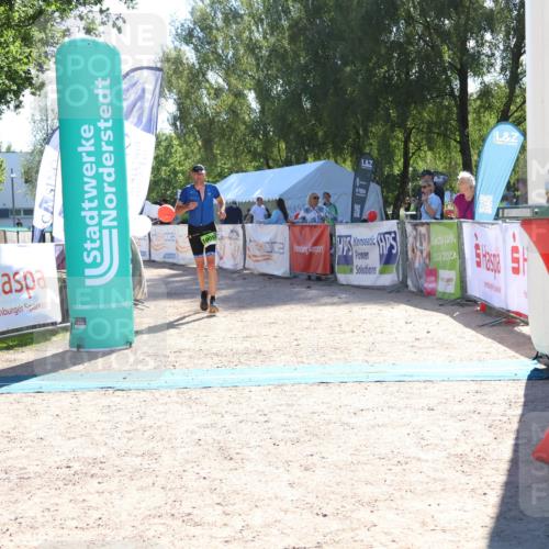 07.09.2025 - 19. Norderstedt Triathlon Zöllner http://msf.ph/oto/8785713 07.09.2025 15:32:50 Ziel 1009 meine-sportfotos.de