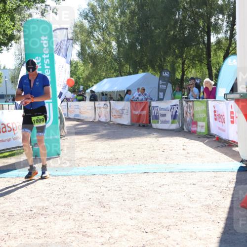 07.09.2025 - 19. Norderstedt Triathlon Zöllner http://msf.ph/oto/8785737 07.09.2025 15:32:53 Ziel 1009 meine-sportfotos.de