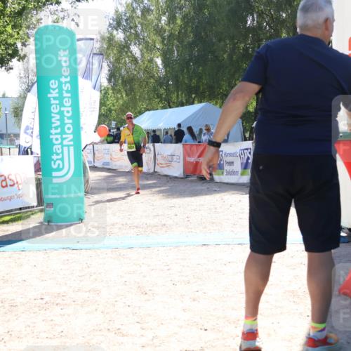 07.09.2025 - 19. Norderstedt Triathlon Zöllner http://msf.ph/oto/8785756 07.09.2025 15:33:12 Ziel 1031 meine-sportfotos.de