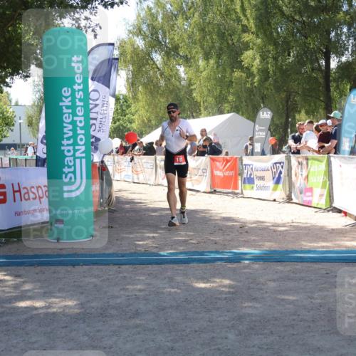 07.09.2025 - 19. Norderstedt Triathlon Zöllner http://msf.ph/oto/8785759 07.09.2025 13:19:30 Ziel 187, 283, 757 meine-sportfotos.de