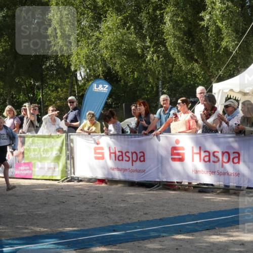 07.09.2025 - 19. Norderstedt Triathlon Zöllner http://msf.ph/oto/8785763 07.09.2025 12:51:12 Ziel 792, 1220, 1378 meine-sportfotos.de