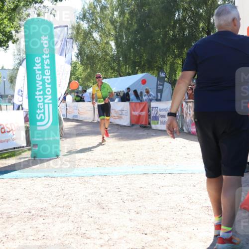 07.09.2025 - 19. Norderstedt Triathlon Zöllner http://msf.ph/oto/8785767 07.09.2025 15:33:13 Ziel 1031 meine-sportfotos.de