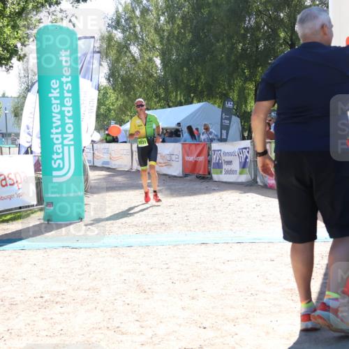 07.09.2025 - 19. Norderstedt Triathlon Zöllner http://msf.ph/oto/8785770 07.09.2025 15:33:13 Ziel 1031 meine-sportfotos.de
