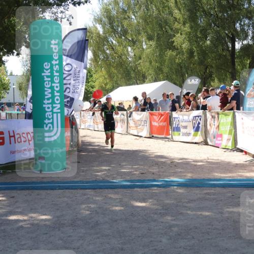 07.09.2025 - 19. Norderstedt Triathlon Zöllner http://msf.ph/oto/8785772 07.09.2025 13:20:06 Ziel 1262 meine-sportfotos.de