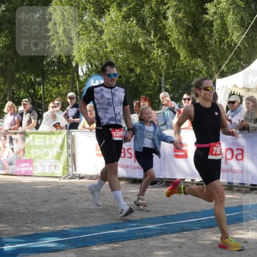 07.09.2025 - 19. Norderstedt Triathlon Zöllner http://msf.ph/oto/8785773 07.09.2025 12:51:13 Ziel 792, 1220, 1378 meine-sportfotos.de