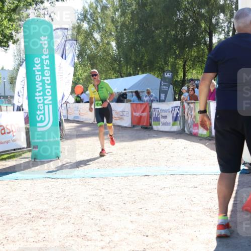 07.09.2025 - 19. Norderstedt Triathlon Zöllner http://msf.ph/oto/8785778 07.09.2025 15:33:14 Ziel 1031 meine-sportfotos.de