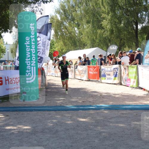 07.09.2025 - 19. Norderstedt Triathlon Zöllner http://msf.ph/oto/8785780 07.09.2025 13:20:06 Ziel 1262 meine-sportfotos.de