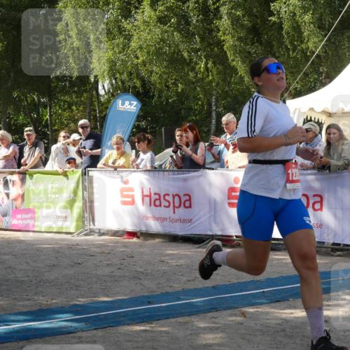 07.09.2025 - 19. Norderstedt Triathlon Zöllner http://msf.ph/oto/8785786 07.09.2025 12:51:15 Ziel 792, 1220, 1378 meine-sportfotos.de