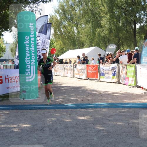 07.09.2025 - 19. Norderstedt Triathlon Zöllner http://msf.ph/oto/8785795 07.09.2025 13:20:07 Ziel 1262 meine-sportfotos.de
