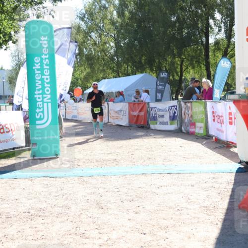 07.09.2025 - 19. Norderstedt Triathlon Zöllner http://msf.ph/oto/8785799 07.09.2025 15:33:49 Ziel 972 meine-sportfotos.de