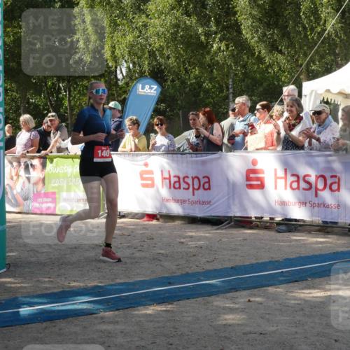 07.09.2025 - 19. Norderstedt Triathlon Zöllner http://msf.ph/oto/8785808 07.09.2025 12:51:33 Ziel 140, 1224 meine-sportfotos.de