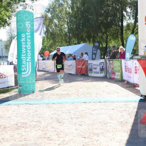 07.09.2025 - 19. Norderstedt Triathlon Zöllner http://msf.ph/oto/8785809 07.09.2025 15:33:49 Ziel 972 meine-sportfotos.de
