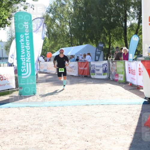 07.09.2025 - 19. Norderstedt Triathlon Zöllner http://msf.ph/oto/8785811 07.09.2025 15:33:49 Ziel 972 meine-sportfotos.de