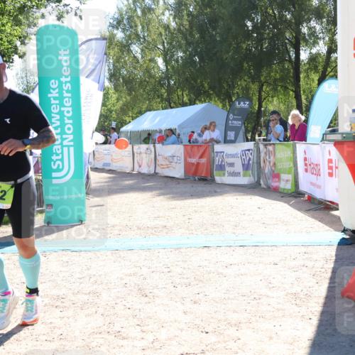 07.09.2025 - 19. Norderstedt Triathlon Zöllner http://msf.ph/oto/8785834 07.09.2025 15:33:52 Ziel 972 meine-sportfotos.de