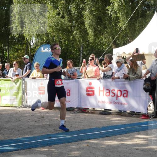 07.09.2025 - 19. Norderstedt Triathlon Zöllner http://msf.ph/oto/8785843 07.09.2025 12:52:32 Ziel 856 meine-sportfotos.de
