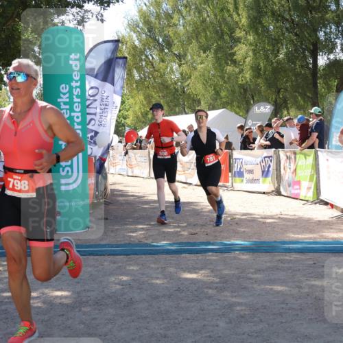 07.09.2025 - 19. Norderstedt Triathlon Zöllner http://msf.ph/oto/8785878 07.09.2025 13:20:36 Ziel 781, 798, 808, 1397 meine-sportfotos.de