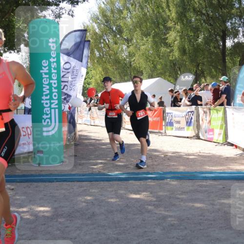 07.09.2025 - 19. Norderstedt Triathlon Zöllner http://msf.ph/oto/8785880 07.09.2025 13:20:36 Ziel 781, 798, 808, 1397 meine-sportfotos.de