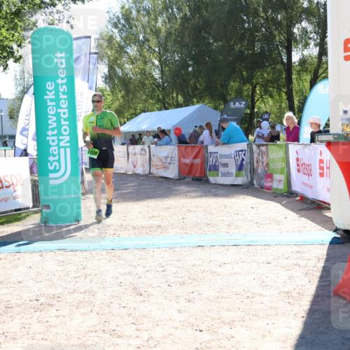 07.09.2025 - 19. Norderstedt Triathlon Zöllner http://msf.ph/oto/8785901 07.09.2025 15:34:46 Ziel 1028 meine-sportfotos.de