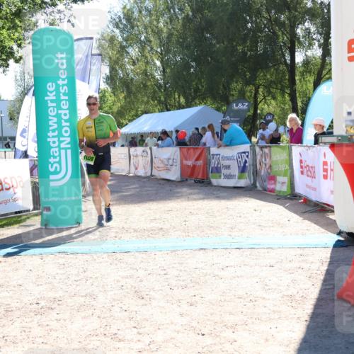 07.09.2025 - 19. Norderstedt Triathlon Zöllner http://msf.ph/oto/8785905 07.09.2025 15:34:46 Ziel 1028 meine-sportfotos.de