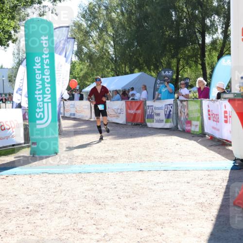 07.09.2025 - 19. Norderstedt Triathlon Zöllner http://msf.ph/oto/8785925 07.09.2025 15:35:00 Ziel 393 meine-sportfotos.de