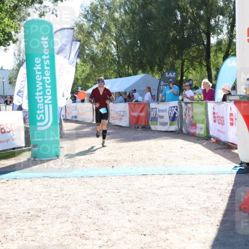 07.09.2025 - 19. Norderstedt Triathlon Zöllner http://msf.ph/oto/8785928 07.09.2025 15:35:01 Ziel 393 meine-sportfotos.de
