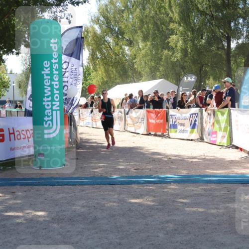 07.09.2025 - 19. Norderstedt Triathlon Zöllner http://msf.ph/oto/8785932 07.09.2025 13:21:32 Ziel 759 meine-sportfotos.de
