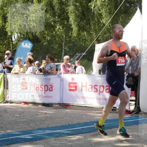 07.09.2025 - 19. Norderstedt Triathlon Zöllner http://msf.ph/oto/8785942 07.09.2025 12:55:09 Ziel 756 meine-sportfotos.de