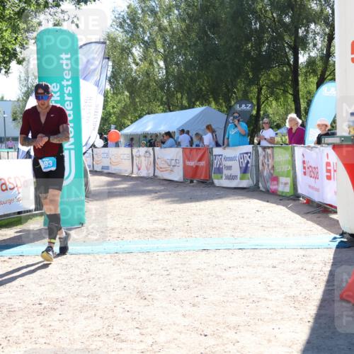 07.09.2025 - 19. Norderstedt Triathlon Zöllner http://msf.ph/oto/8785953 07.09.2025 15:35:03 Ziel 393 meine-sportfotos.de