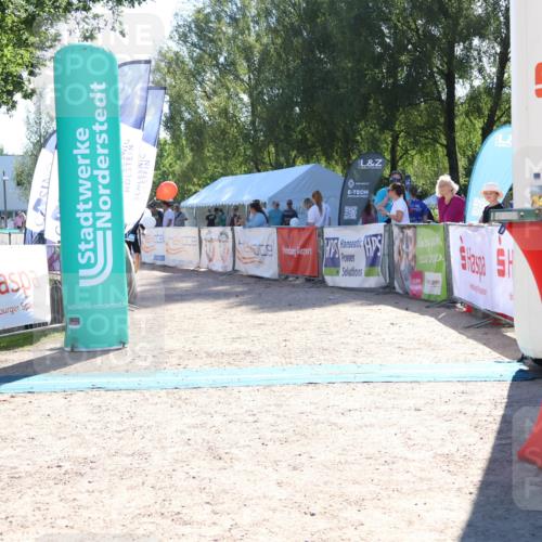 07.09.2025 - 19. Norderstedt Triathlon Zöllner http://msf.ph/oto/8785956 07.09.2025 15:35:05 Ziel 393, 1406 meine-sportfotos.de