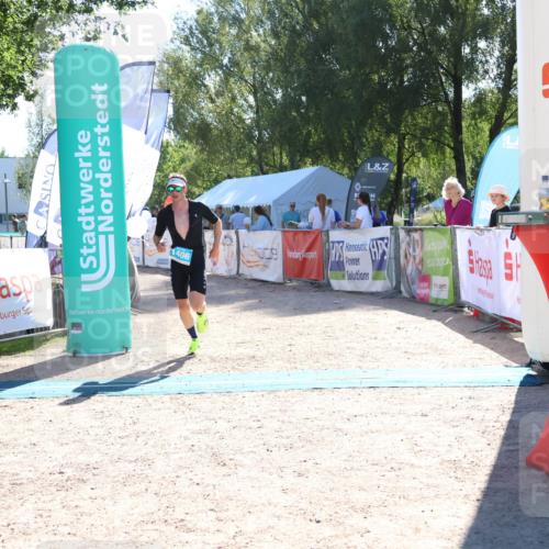 07.09.2025 - 19. Norderstedt Triathlon Zöllner http://msf.ph/oto/8785971 07.09.2025 15:35:08 Ziel 393, 1406 meine-sportfotos.de
