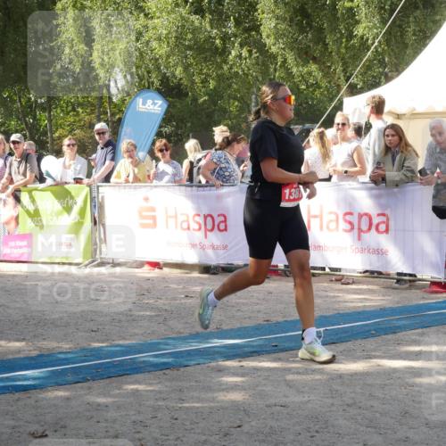 07.09.2025 - 19. Norderstedt Triathlon Zöllner http://msf.ph/oto/8786001 07.09.2025 12:56:50 Ziel 1241, 1351, 1387 meine-sportfotos.de