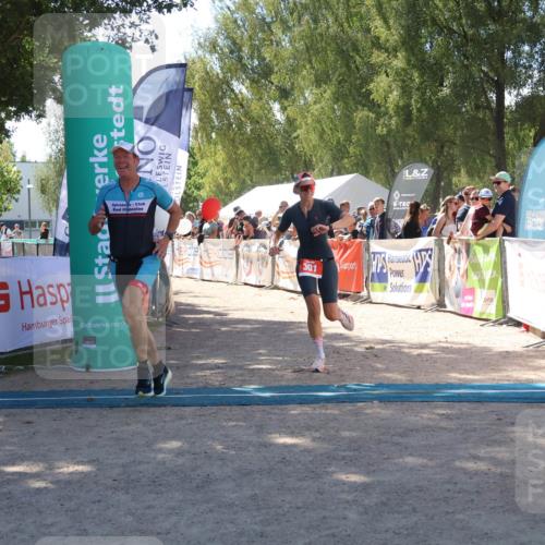 07.09.2025 - 19. Norderstedt Triathlon Zöllner http://msf.ph/oto/8786014 07.09.2025 13:21:59 Ziel 220, 249, 301 meine-sportfotos.de