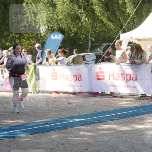 07.09.2025 - 19. Norderstedt Triathlon Zöllner http://msf.ph/oto/8786032 07.09.2025 12:57:45 Ziel 259, 1231 meine-sportfotos.de