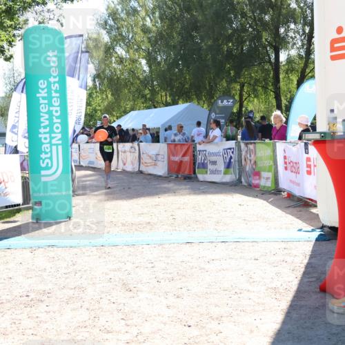 07.09.2025 - 19. Norderstedt Triathlon Zöllner http://msf.ph/oto/8786051 07.09.2025 15:36:52 Ziel 1025 meine-sportfotos.de