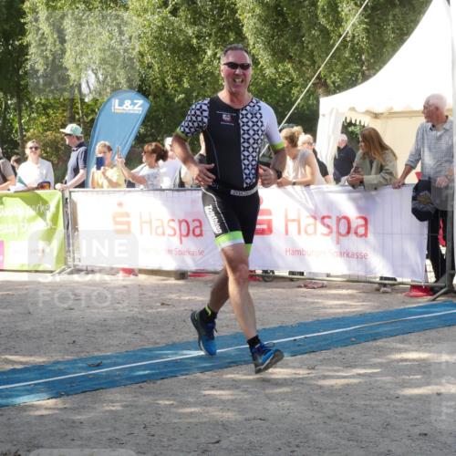 07.09.2025 - 19. Norderstedt Triathlon Zöllner http://msf.ph/oto/8786052 07.09.2025 12:57:51 Ziel 259, 898 meine-sportfotos.de