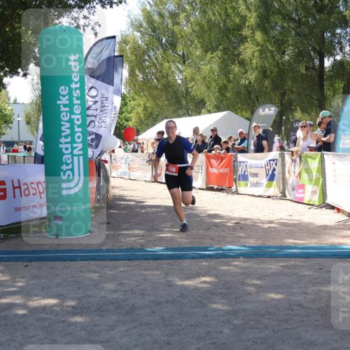 07.09.2025 - 19. Norderstedt Triathlon Zöllner http://msf.ph/oto/8786125 07.09.2025 13:23:17 Ziel 766 meine-sportfotos.de