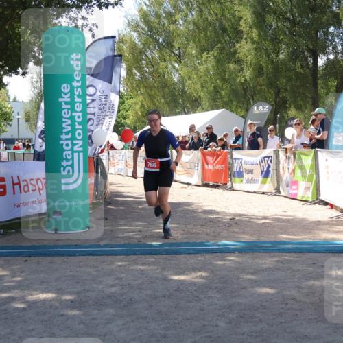 07.09.2025 - 19. Norderstedt Triathlon Zöllner http://msf.ph/oto/8786129 07.09.2025 13:23:18 Ziel 766 meine-sportfotos.de