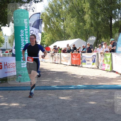 07.09.2025 - 19. Norderstedt Triathlon Zöllner http://msf.ph/oto/8786138 07.09.2025 13:23:18 Ziel 766 meine-sportfotos.de